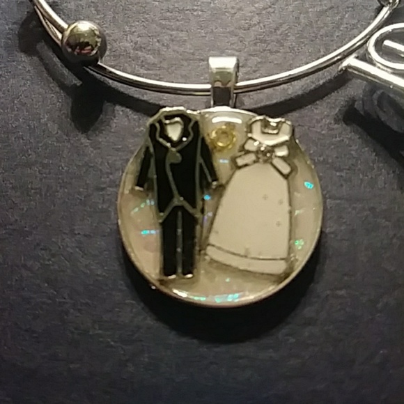 Adjustable Pearl Bangle wedding bride and groom - Picture 3 of 8